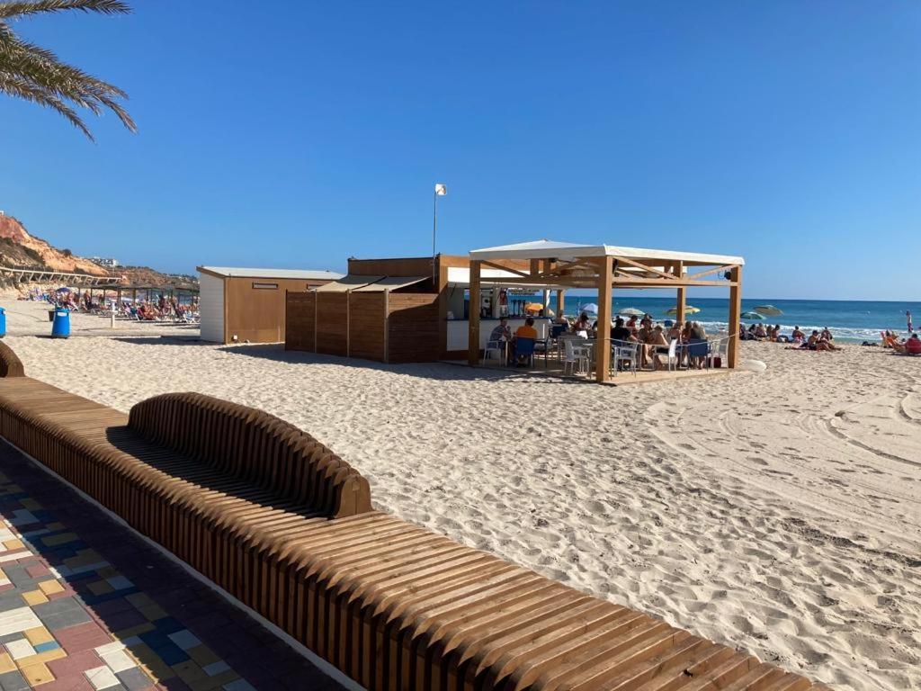 2 Bedroom Apartment At Beach Dehesa De كامبوامور المظهر الخارجي الصورة